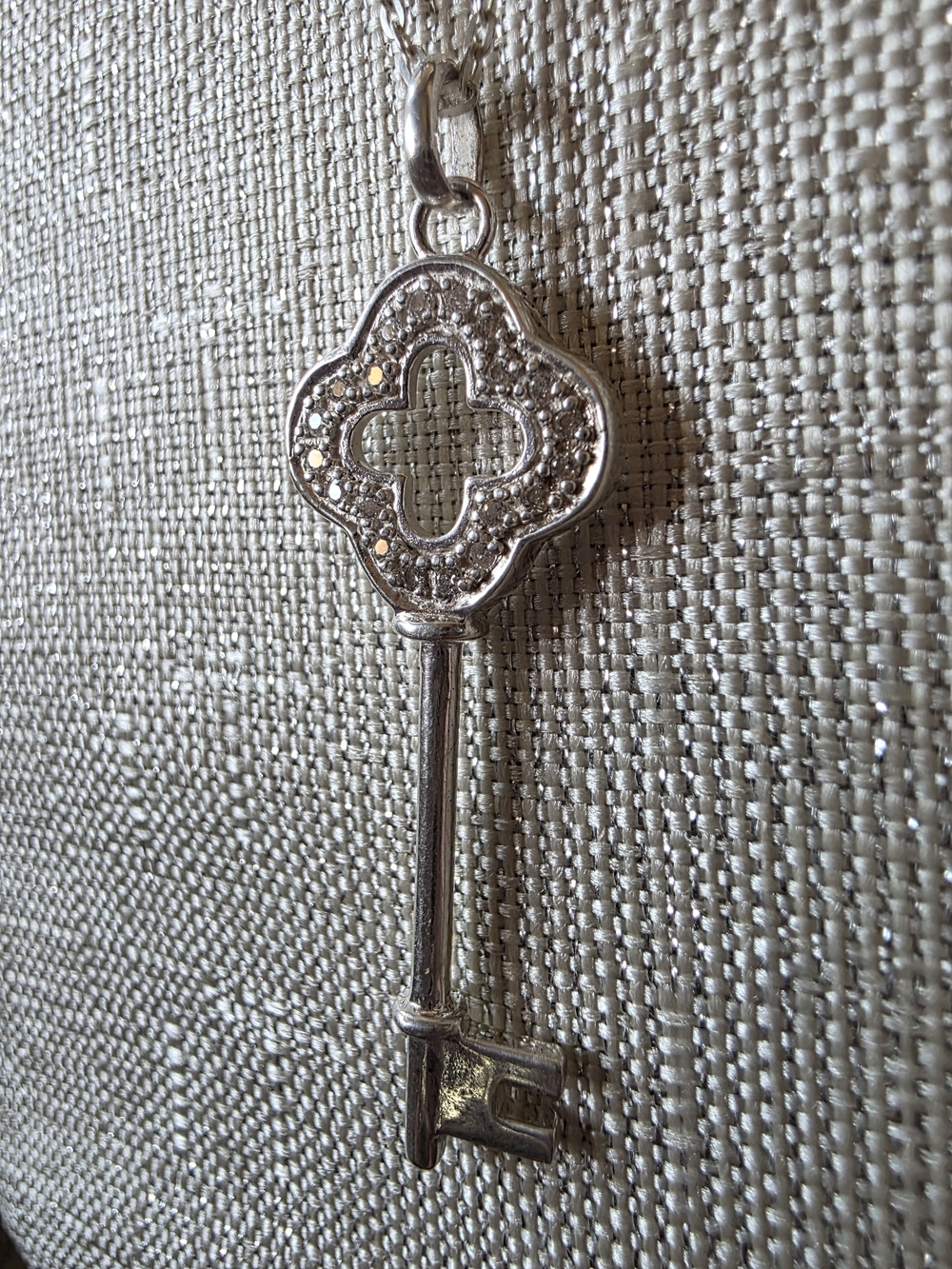 925 Elegant 20" L.A. Gem & Jewelry Design Necklace - Picture 6 of 13